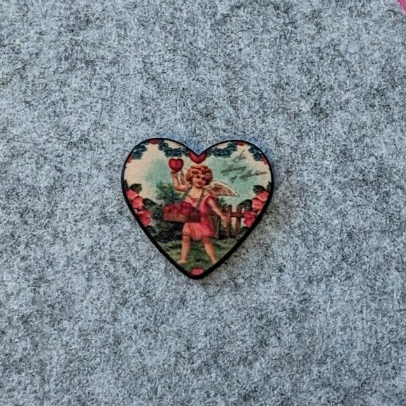 Vintage Valentine Pin - Picture 4 of 4